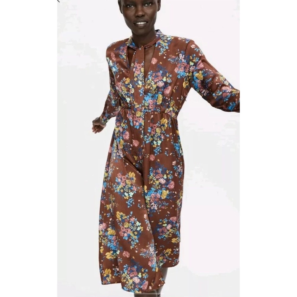 NWT! Zara Brown Floral Dress - Size Small